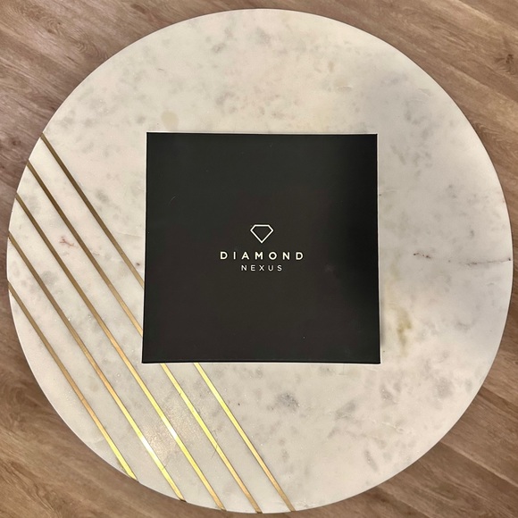 Diamond Nexus Angleix Round Engmt Ring & Wedding - Picture 2 of 6